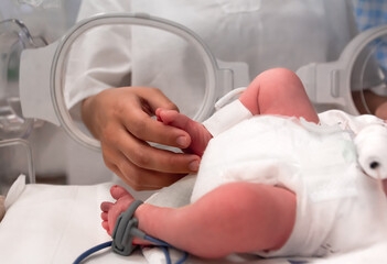 NICU nurses develop new protocol to keep babies out of their unit